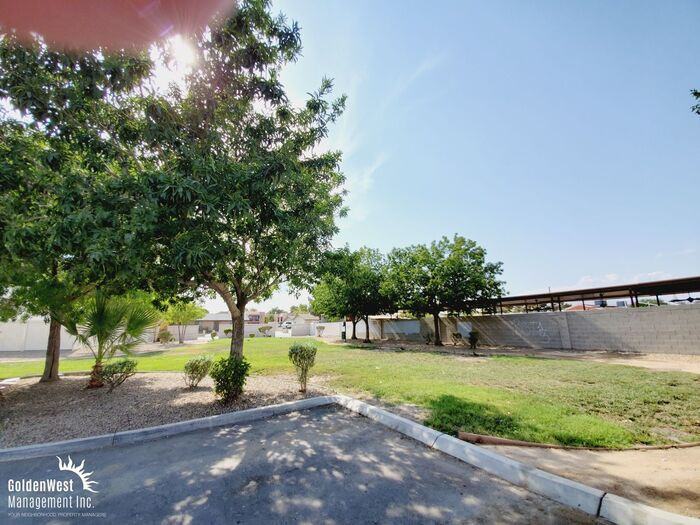 2118 Pillar Pointe St - Photo 2 of 14