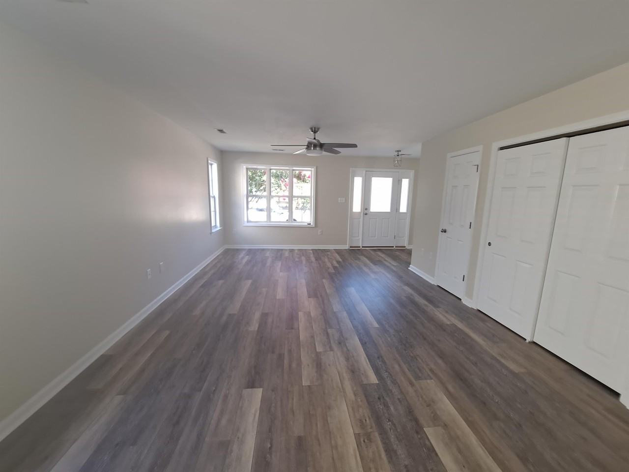210 Amaret St #1 - Photo 7 of 19
