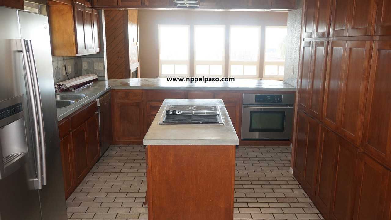 3238 Stone Edge Rd - Photo 3 of 31