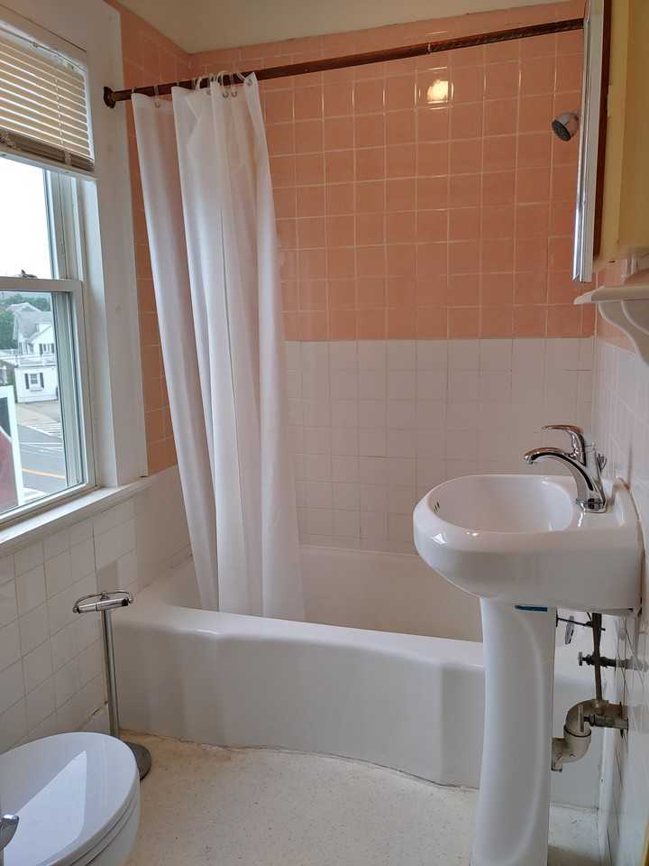 321 Main Street #5 - Photo 6 of 7