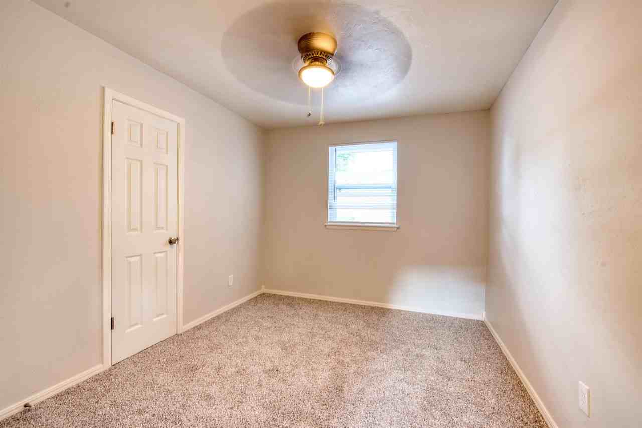 7604 Nw 29th St #1 - Photo 7 of 15