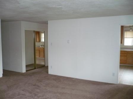 860 Nyssa St - Photo 2 of 13