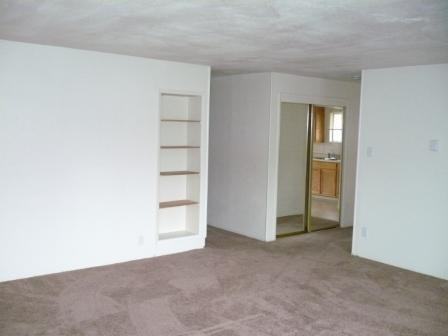 860 Nyssa St - Photo 3 of 13