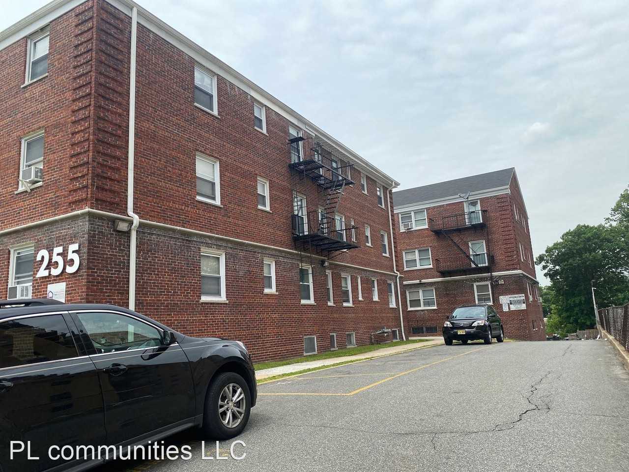 255-prospect-st-apartments-for-rent-in-east-orange-nj-07017-with-1