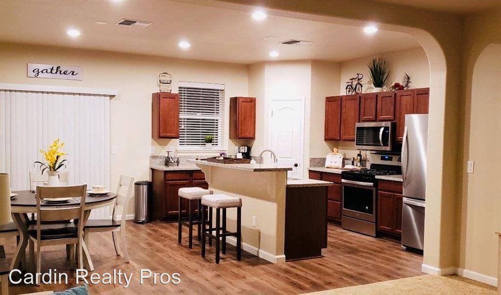 1360 Onda Verde Dr - Photo 2 of 7