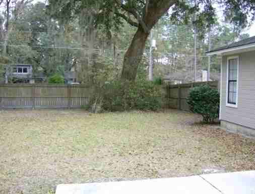 3933 Twin Springs Rd - Photo 3 of 12