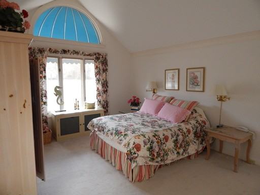 1905 Prestwick Ln - Photo 3 of 28