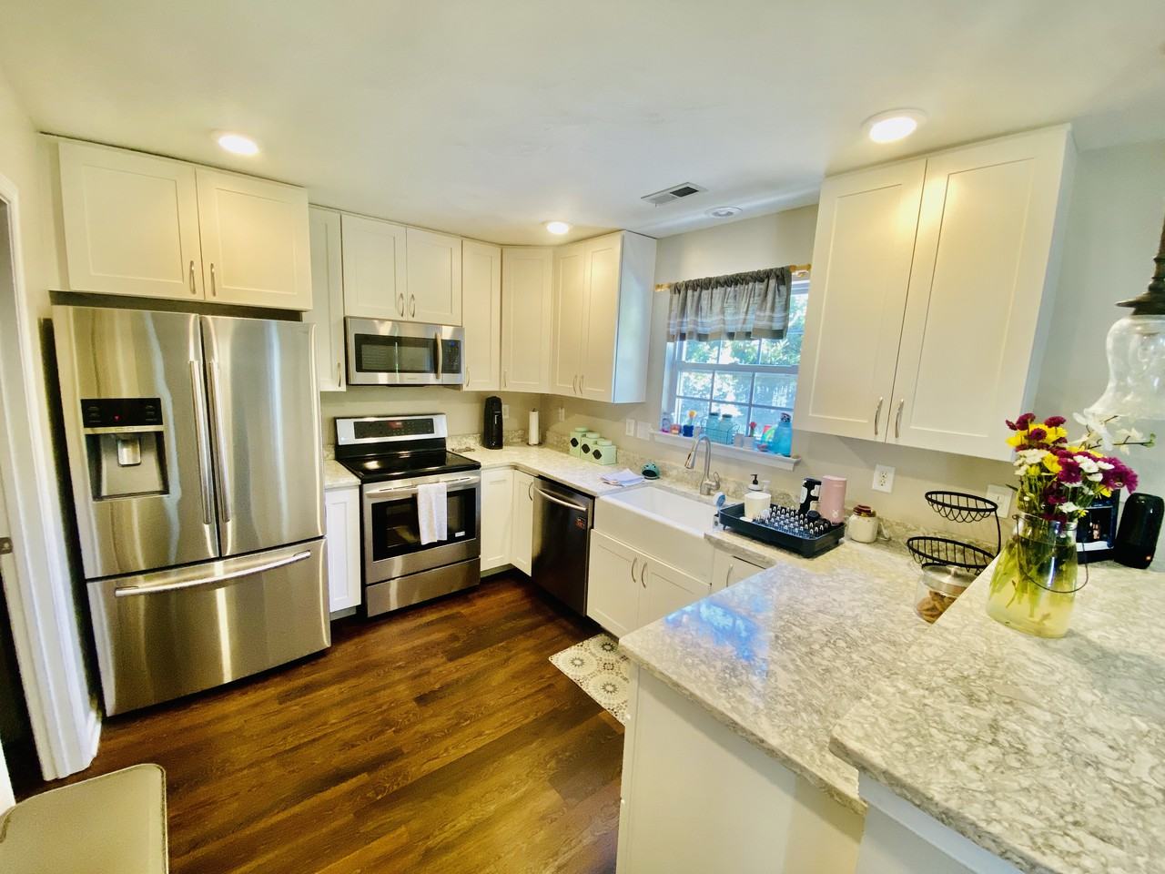 2213 Chicks Beach Ct - Photo 3 of 18