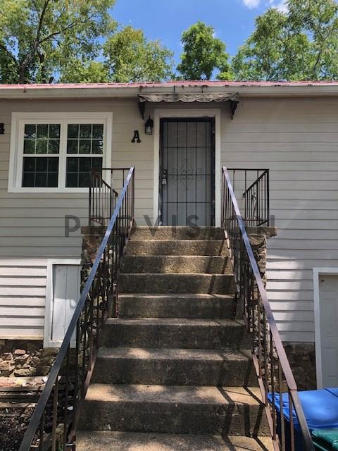 124 S Seminole Dr - Photo 2 of 16