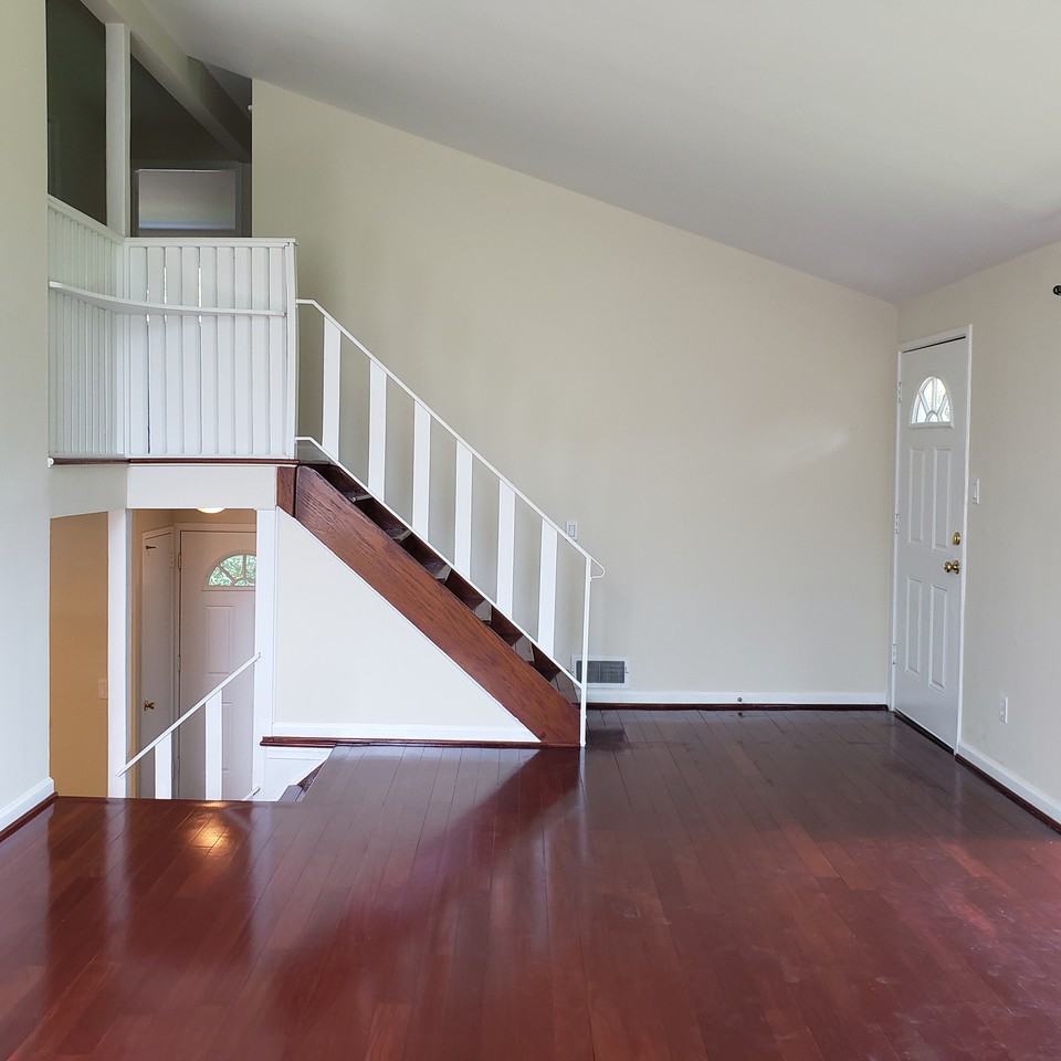 2310 Veirs Mill Rd - Photo 6 of 18