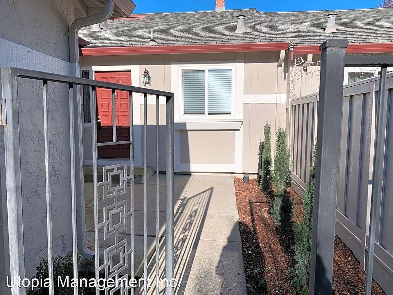 1887 Apollo Ct - Photo 2 of 10