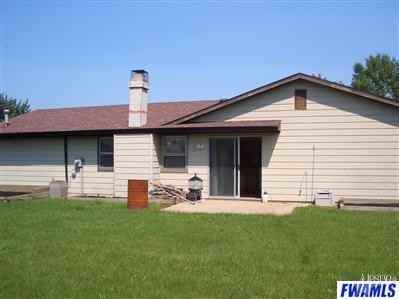 4324 Richfield Ln - Photo 3 of 11
