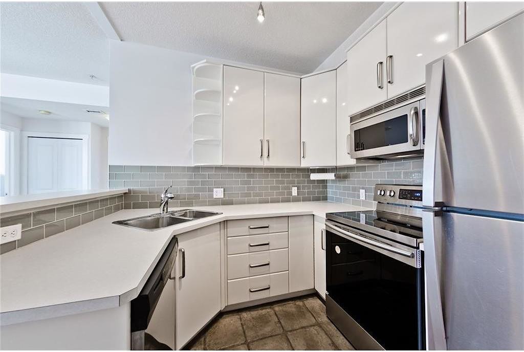 312, 1540 17 Ave SW - Photo 3 of 21