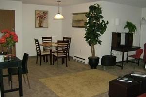 Woodland Apartments - Photo 3 of 31