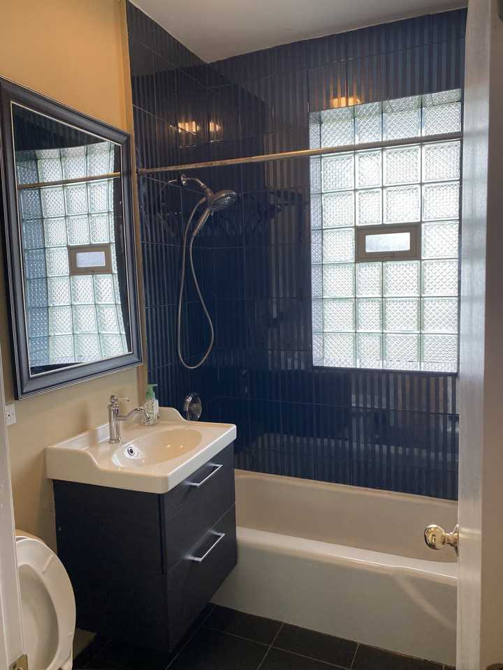 1514 West Ardmore Avenue #3 - Photo 5 of 12