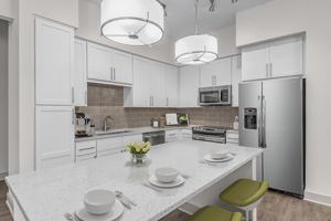 featured image of 2600 Glenwood Ave