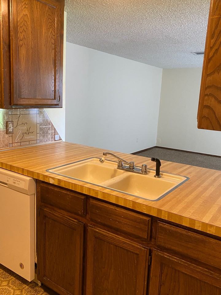 2902 Sw 86th St #1 - Photo 5 of 21