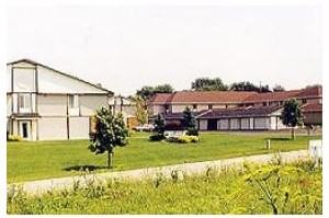 Palmer House Apartments - Photo 3 of 4