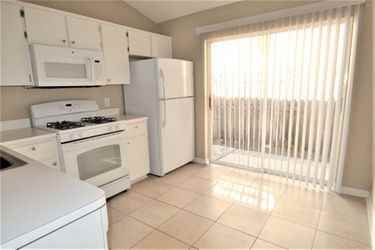 2479 Sagemont Dr - Photo 3 of 12