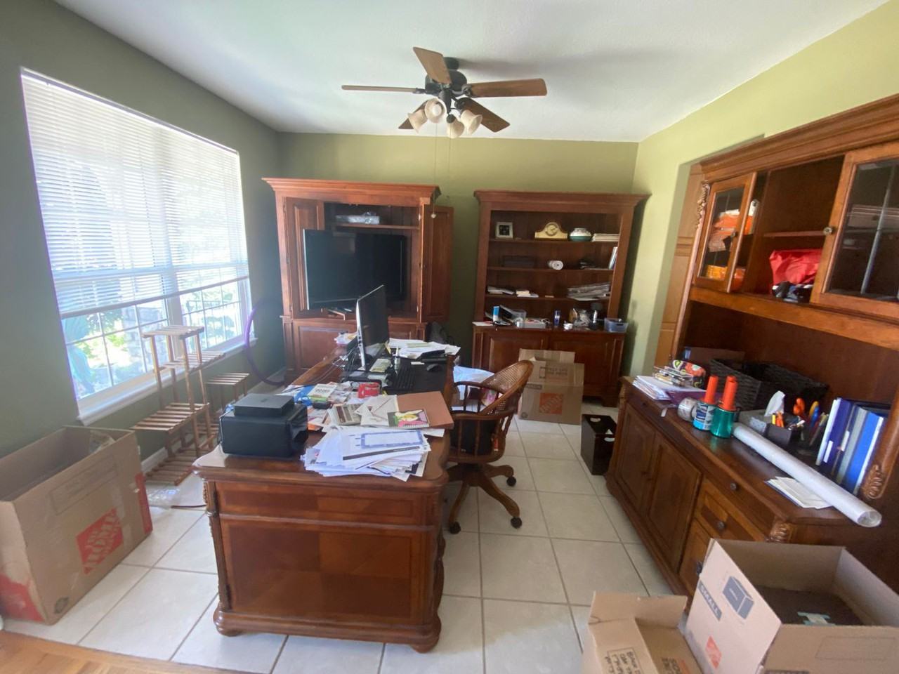 7100 Cerney Cir - Photo 2 of 23