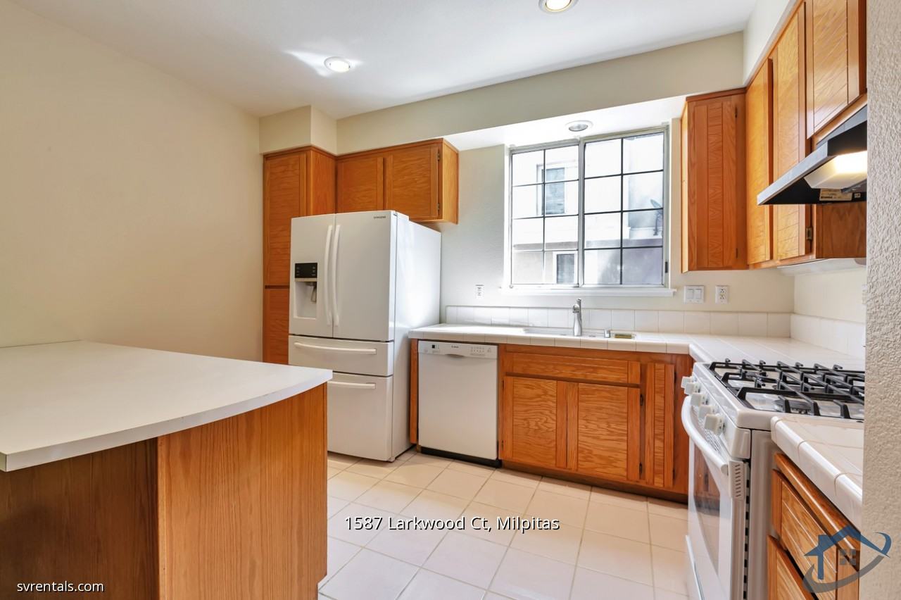 1587 Larkwood Court - Photo 2 of 30