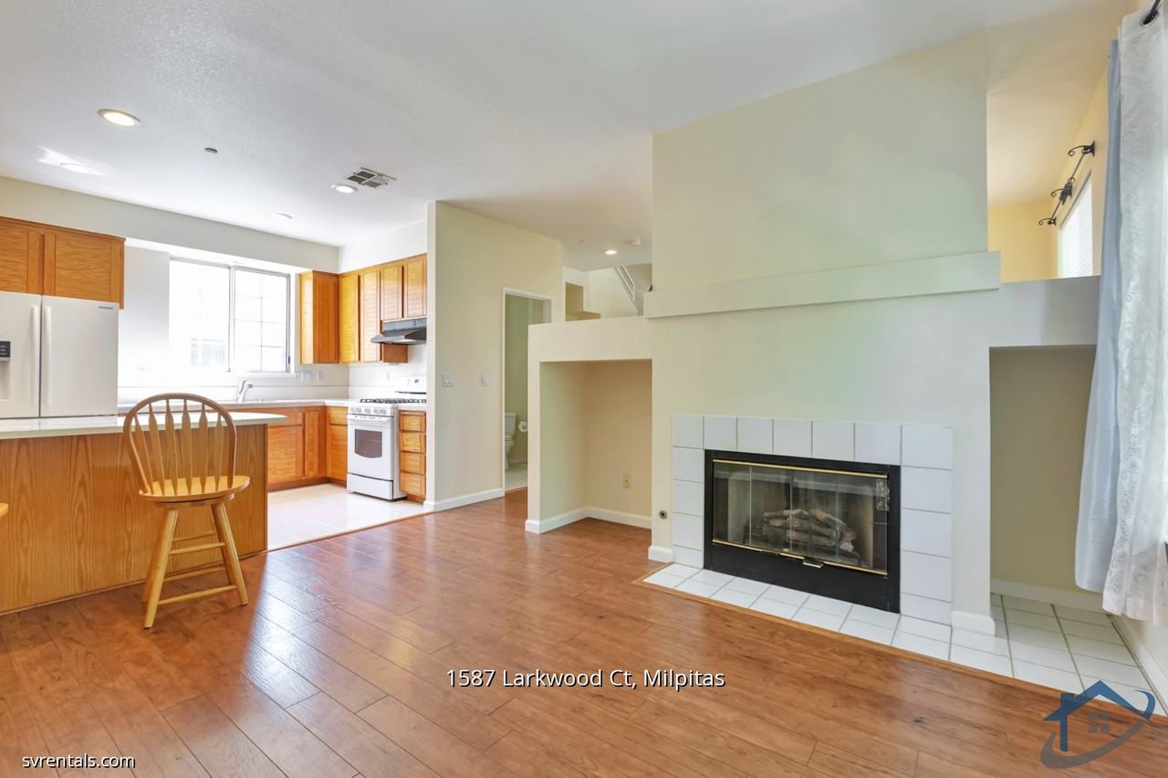 1587 Larkwood Court - Photo 6 of 30