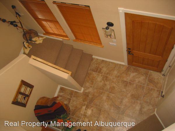 1108 San Luis Ct - Photo 2 of 13