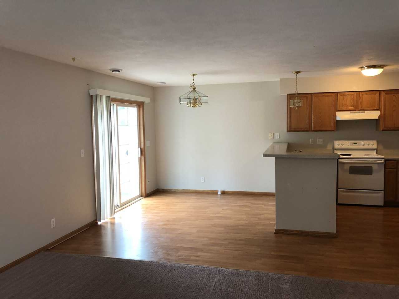 13834 Flay Ave N - Photo 2 of 10