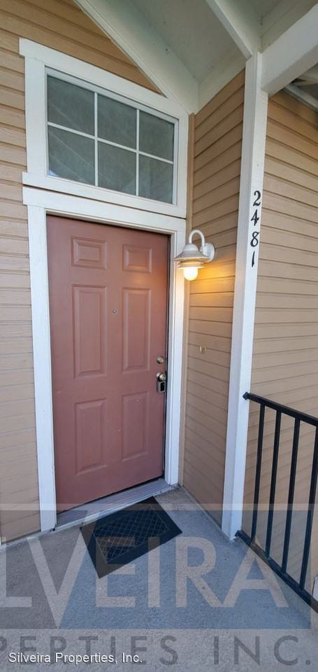 2481 Village Grn - Photo 2 of 24