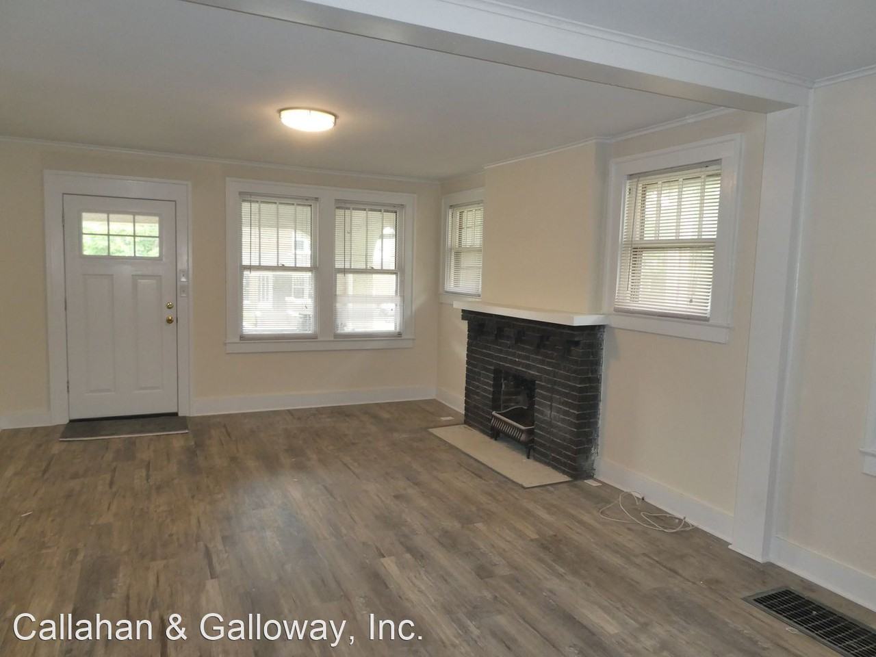 1503 Rosemary Ln - Photo 2 of 10