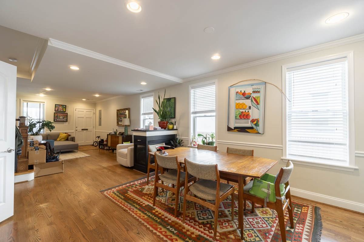904 Webster St Nw #A - Photo 5 of 43