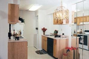 Fox Wood Apartments - Photo 2 of 9