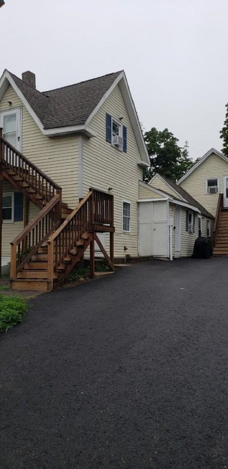 9 Wight St Apt 5 - Photo 3 of 8