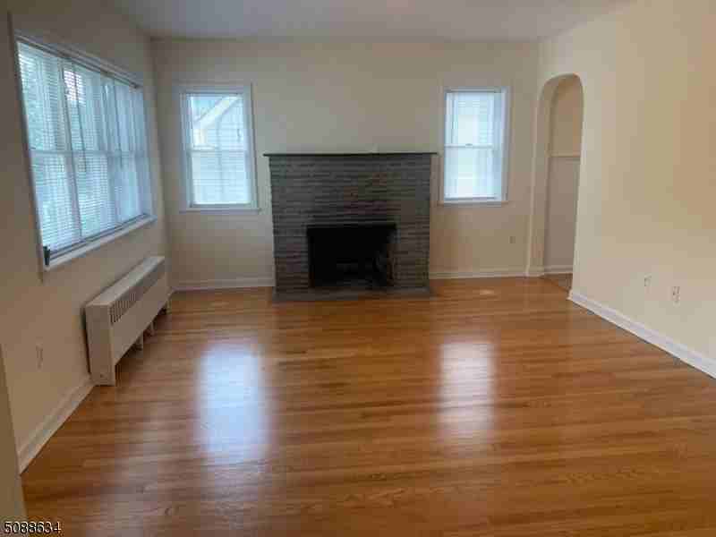 44 South St Apt 2 - Photo 3 of 16