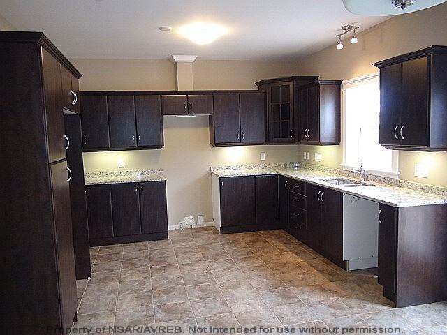 302 Gary Martin Drive - Photo 5 of 9