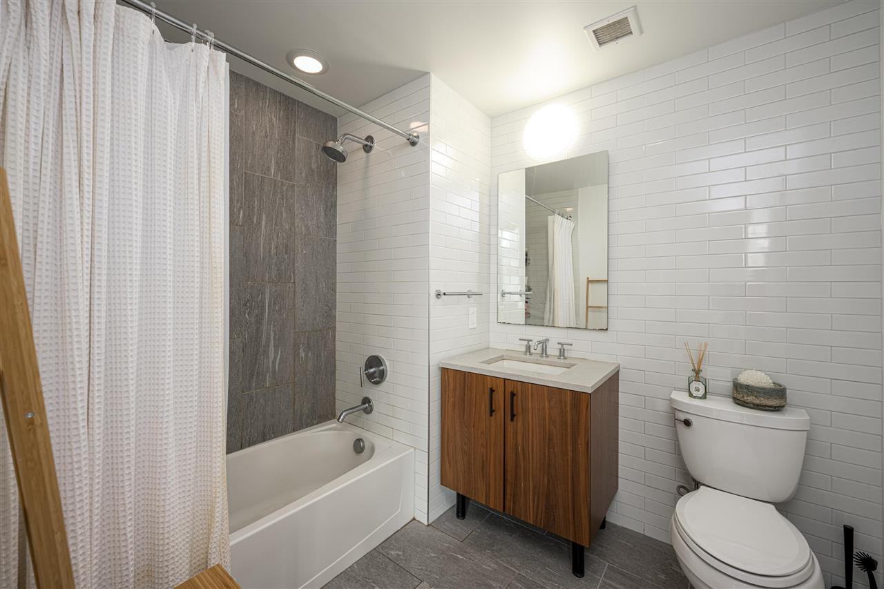 10 Provost St Unit 1807