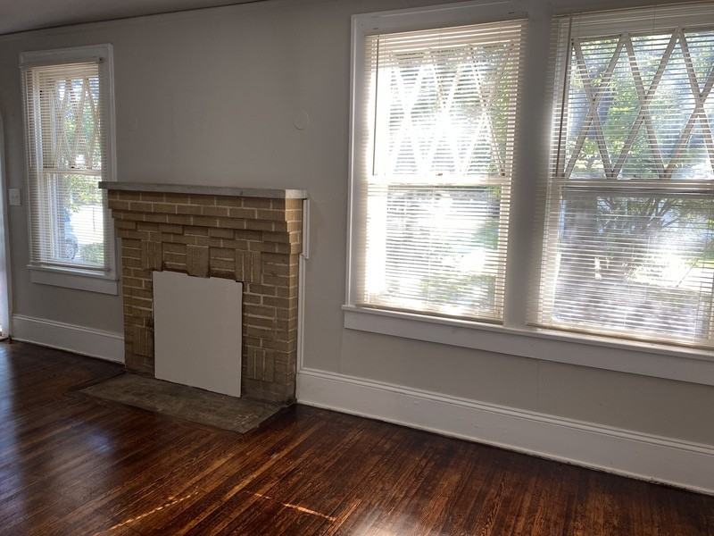 524 Old Centergrove Rd - Photo 3 of 11