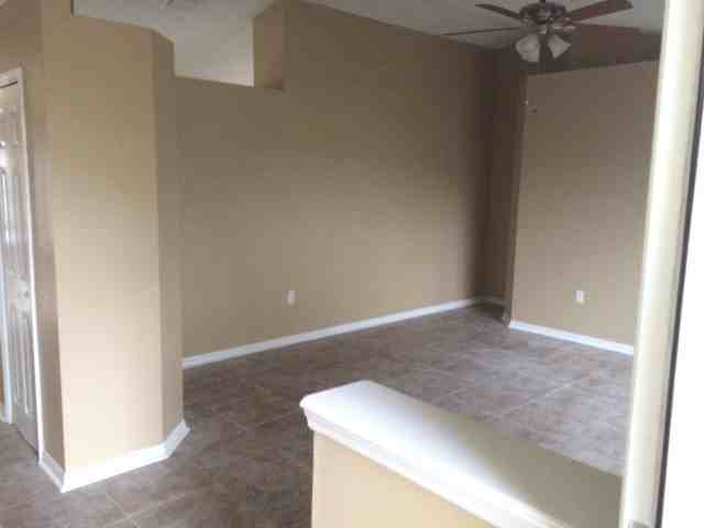 1421 Emerson Dr NE - Photo 2 of 16