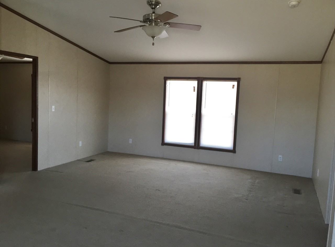 221 N Katy Rd - Photo 2 of 14