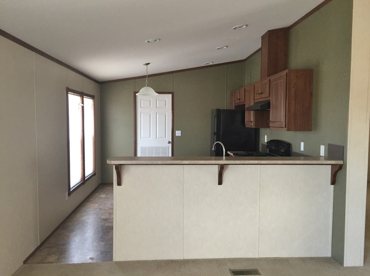 221 N Katy Rd - Photo 3 of 14