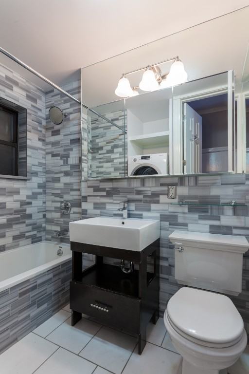 E 75th St #5A - Photo 7 of 10