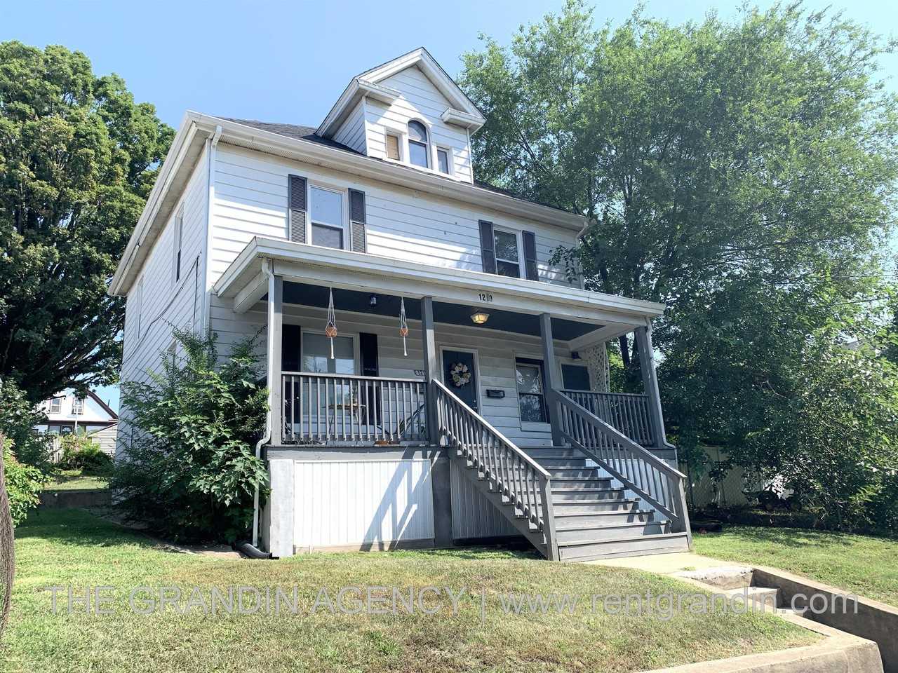 1220 Dale Ave Se Uppr B - Photo 2 of 29