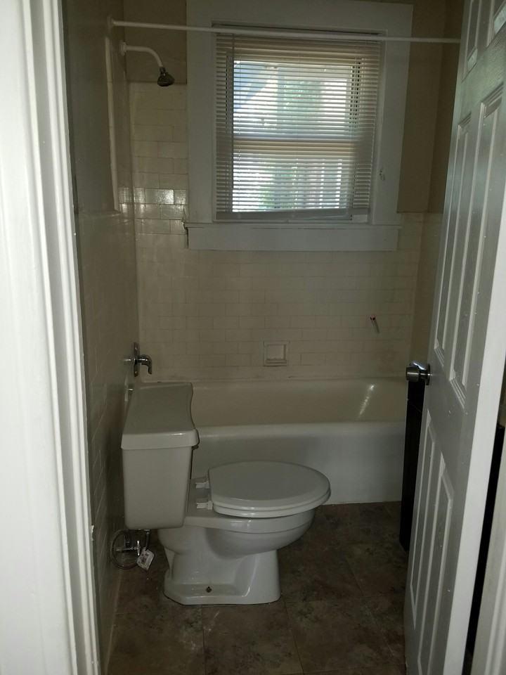 81 Ellsworth Ave #B22 - Photo 2 of 4