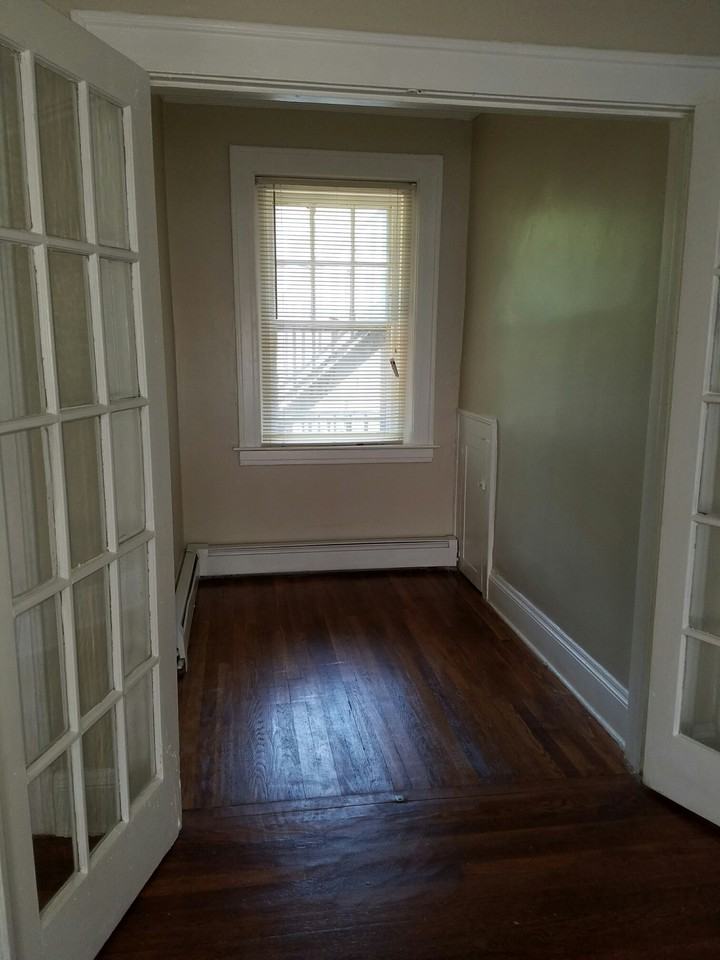 81 Ellsworth Ave #B22 - Photo 3 of 4