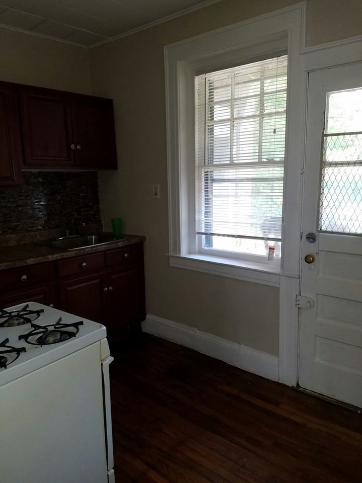 81 Ellsworth Ave #B22 - Photo 4 of 4