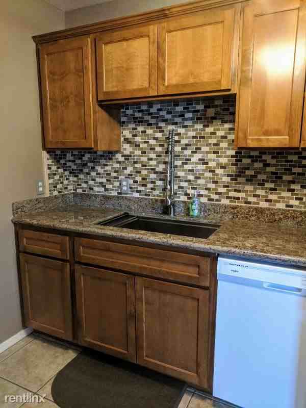 1787 S Pendergast Ave - Photo 3 of 19