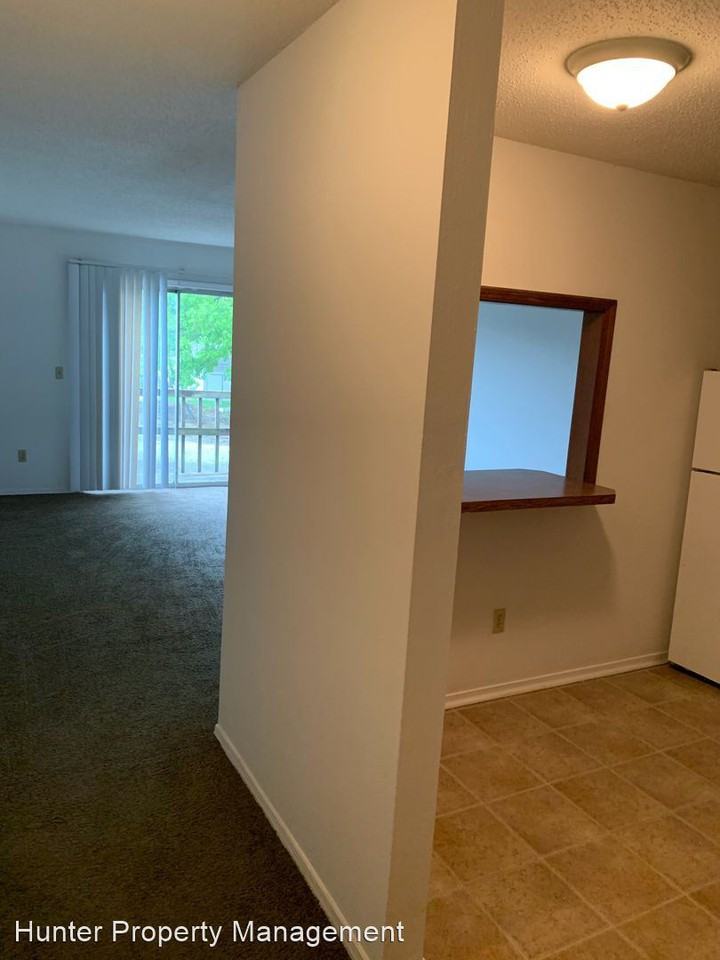 933 S. Wildan - Photo 2 of 12