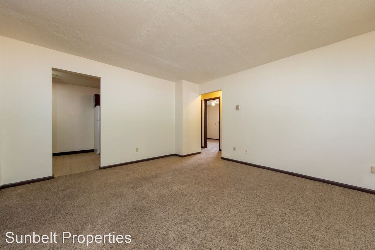 2704 Harrison Avenue NW - Photo 3 of 19