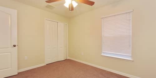 11928 Palm Bay Ct - Photo 3 of 26