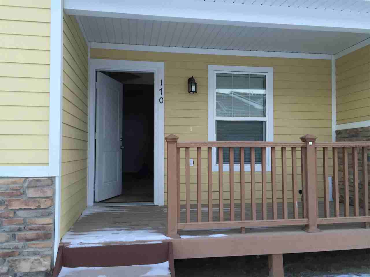 170 Fox Hills Dr #1 - Photo 5 of 9